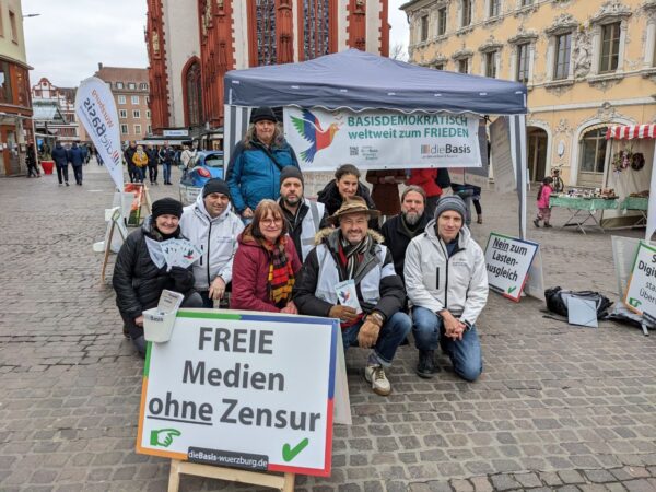 Infostand dieBasis Bayern zur Bundestagswahl 2025